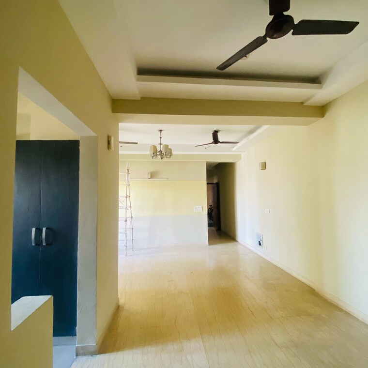 Living Room, mahagun-moderne 3 Bedroom 1550 Sq.Ft. Apartment In Sector 78 Noida 9240344