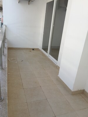 Balcony in 4 BHK Apartment at SS Linden, Sector 84 – for Rent