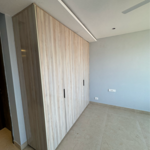 4 BHK Apartment For Rent in Emaar The Palm Springs, Sector 54