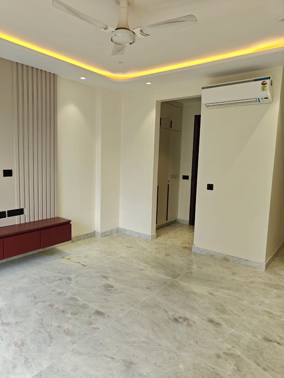 4 BHK + Study Room Apartment For Rent in Emaar The Palm Springs