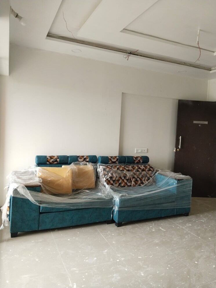 Living Room, mantra-29-gold-coast 1 Bedroom 550 Sq.Ft. Apartment In Tingre Nagar Pune 9240419
