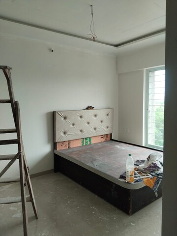 Bedroom in 1 BHK Apartment at Mantra 29 Gold Coast, Tingre Nagar – for Rent