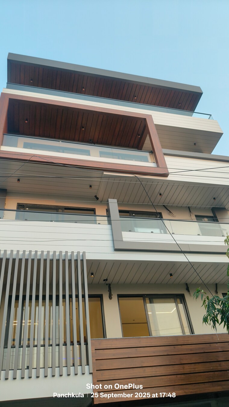 Exterior View, sector 12 panchkula 3.5 Bedroom 250 Sq.Yd. Builder Floor In Sector 12 Panchkula Panchkula 9240531