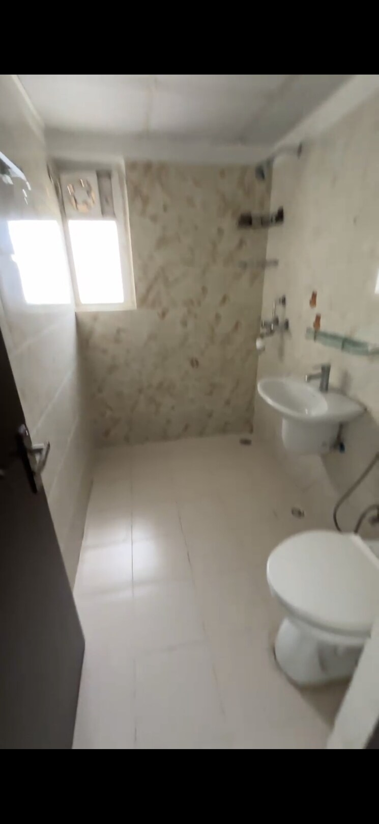Bathroom, fusion-homes 3 Bedroom 1980 Sq.Ft. Apartment In Tech Zone 4 Greater Noida Greater Noida 9240548