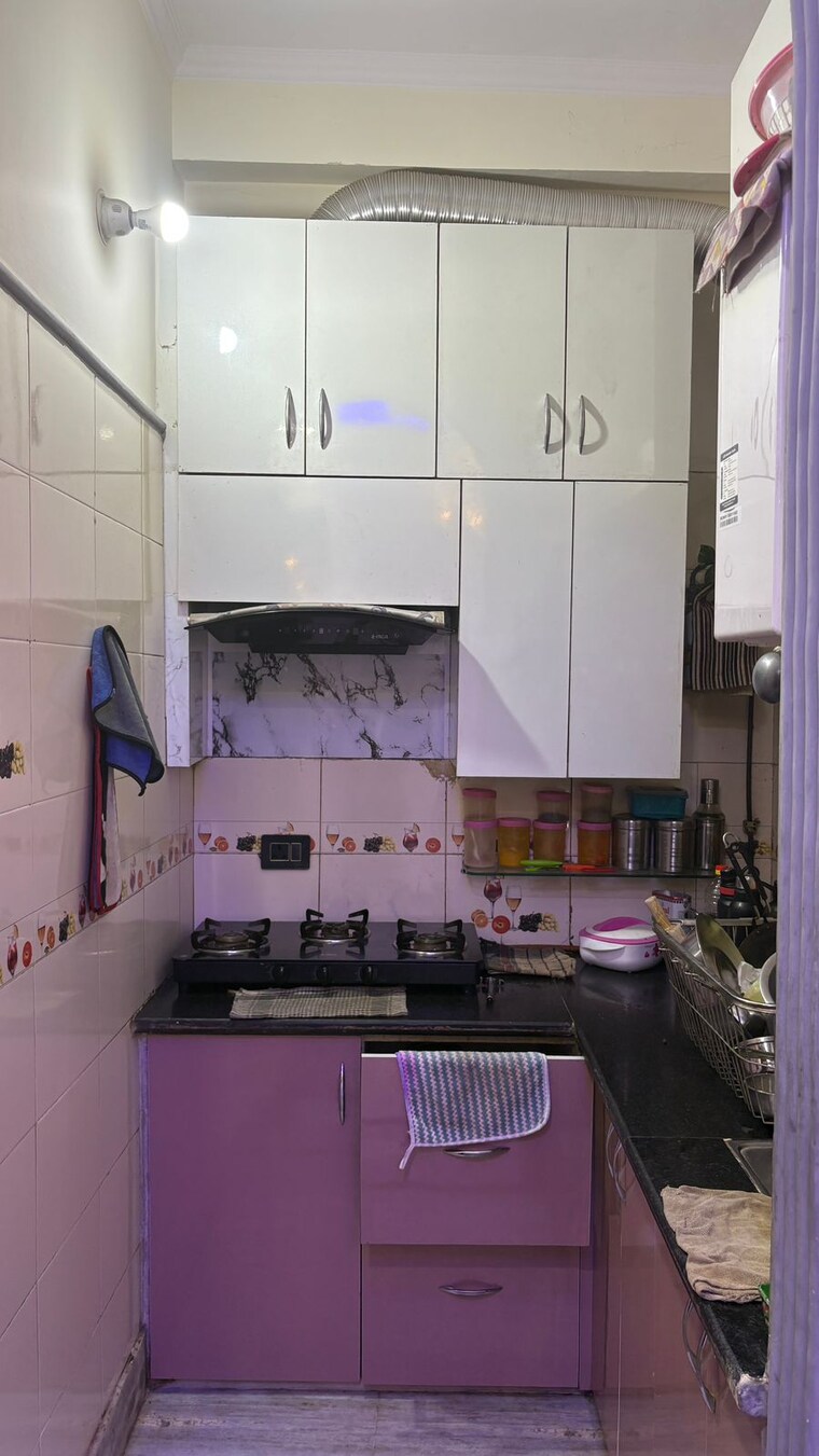 Kitchen, vaishali sector 6 2 Bedroom 880 Sq.Ft. Builder Floor In Vaishali Sector 6 Ghaziabad 9240587