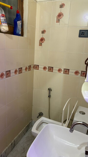Bathroom in 2 BHK Builder Floor at Vaishali Sector 6 – for Sale