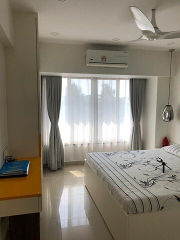 Bedroom in 2 BHK Apartment at Bunch Berry, Andheri West – for Sale