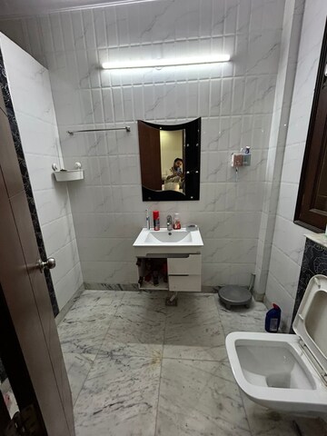 Bathroom in 3 BHK Independent House at Sector 23 – for Rent