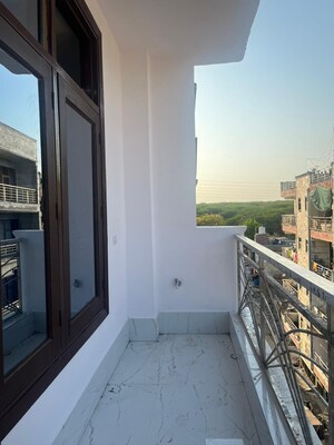 Balcony in 2 BHK Builder Floor at Saket – for Rent