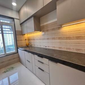 Kitchen in 1.5 BHK Apartment at Sheth Avante, Mumbai Central Suburbs – for Rent