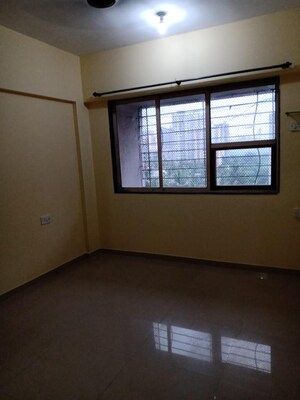 Room in 1 BHK Apartment at Bhoomi Park, Malad West – for Sale