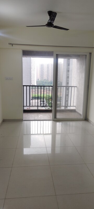 2 BHK Apartment For Rent in Kolte Patil Life Republic, Hinjewadi