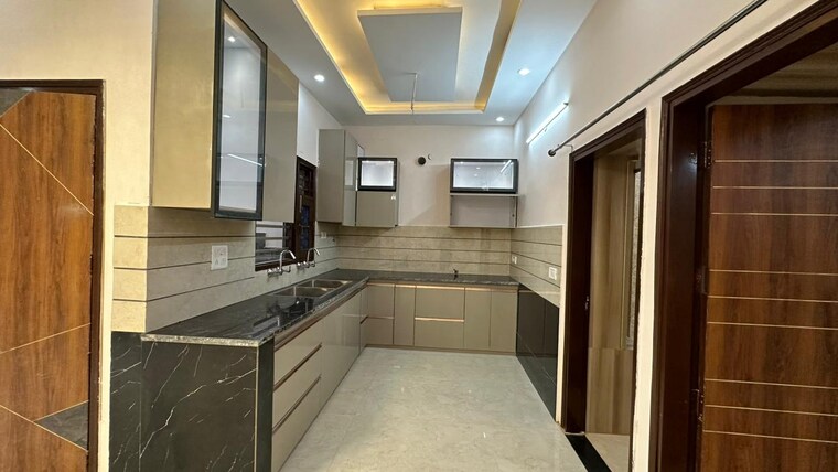 Kitchen, kharar road 3 Bedroom 110 Sq.Yd. Independent House In Kharar Road Mohali 9240650