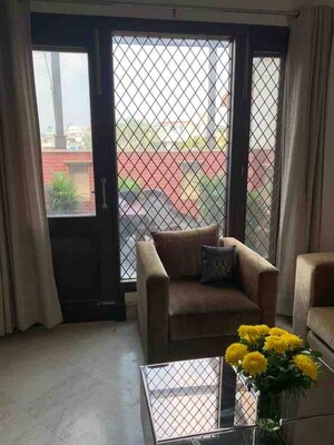 Living Room in 2.5 BHK Builder Floor at Defence Colony – for Sale