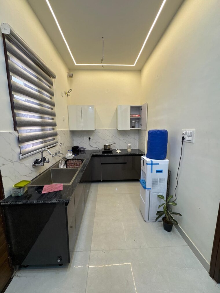 Kitchen/pantry, kharar road 3 Bedroom 92 Sq.Yd. Independent House In Kharar Road Mohali 9240680