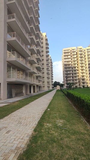 2 BHK Apartment – Exterior View View at Bedarwals Sixty Three Golf Drive, Sector 63 - for Rent
