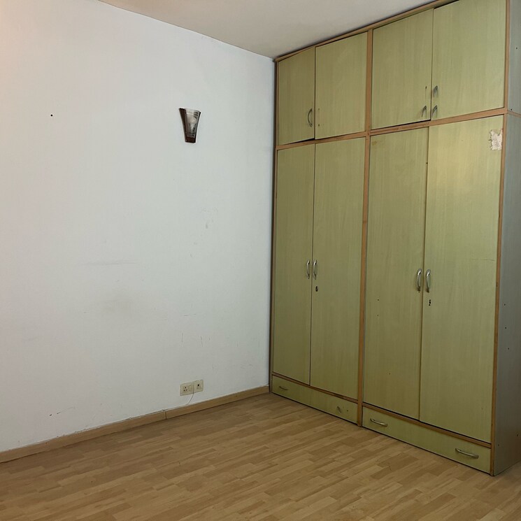 Room, unitech-uniworld-gardens 3 Bedroom 2027 Sq.Ft. Apartment In Islampur Gurgaon 9240695