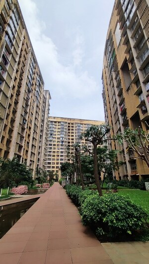 2 BHK Apartment – Exterior View View at Lodha Aqua, Mira Road - for Sale