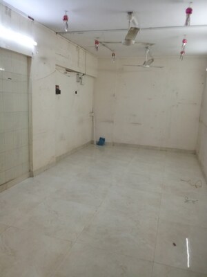 Room in  Shop at Goregaon West – for Sale