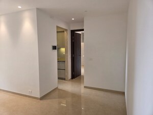 Room in 2 BHK Apartment at Adani Ten BKC, Bandra East – for Rent