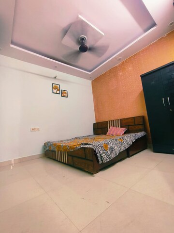 Bedroom in 2 BHK Builder Floor at Dwarka Mor – for Rent