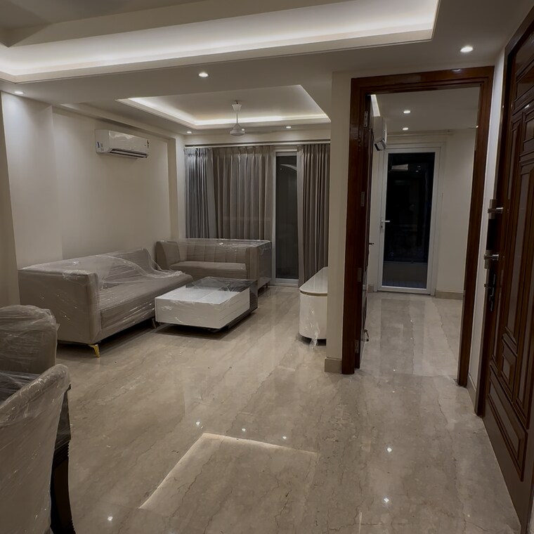 Living Room, rohini sector 24 4 Bedroom 120 Sq.Mt. Builder Floor In Rohini Sector 24 Delhi 9240856