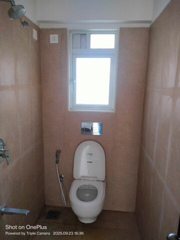 Bathroom in 2.5 BHK Apartment at Alliance Fortuna Blue, Lower Parel – for Rent