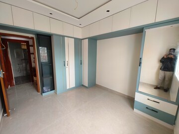 Room in 3 BHK Apartment at Dwaraka Apartments Indiranagar, Indiranagar – for Rent