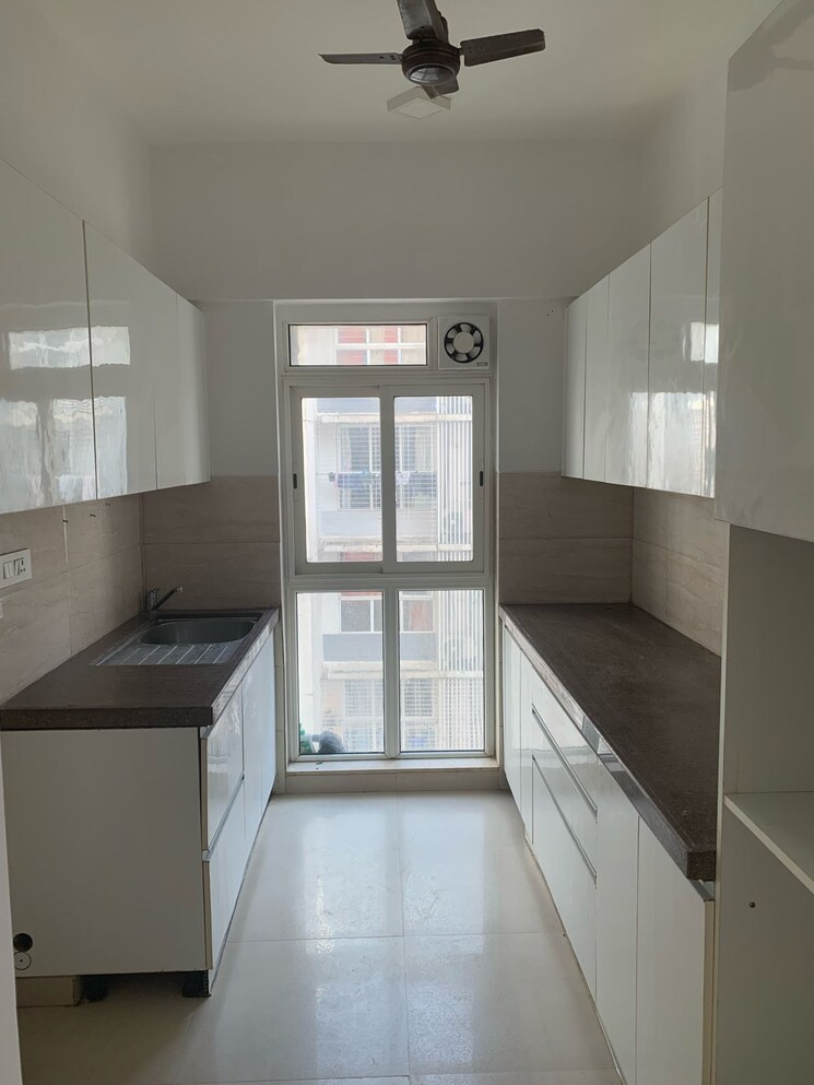 Kitchen, omkar-meridia 2 Bedroom 800 Sq.Ft. Apartment In Kurla West Mumbai 9240936