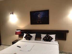 Bedroom in 2 BHK Apartment at ACE Platinum, Zeta I Greater Noida – for Rent