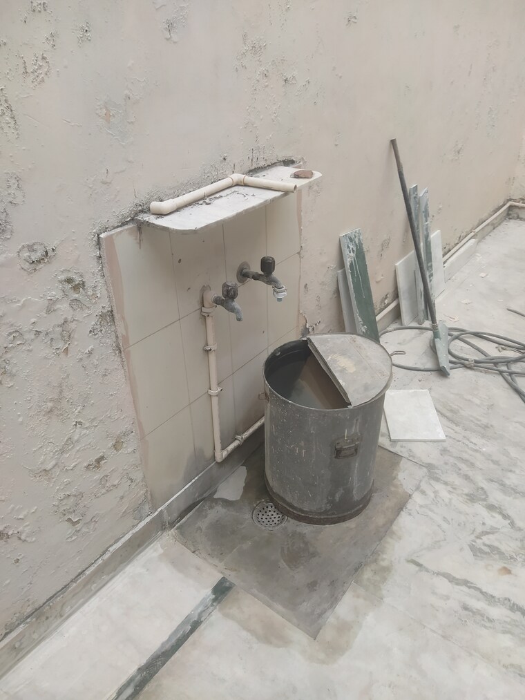 undefined, sector 30 2 Bedroom 160 Sq.Yd. Independent House In Sector 30 Faridabad 9241126