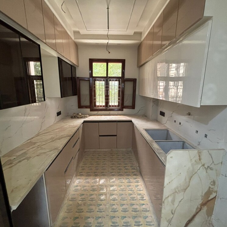 Kitchen, rohini sector 22 3 Bedroom 90 Sq.Mt. Builder Floor In Rohini Sector 22 Delhi 9241023