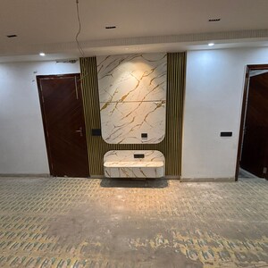 Bedroom in 3 BHK Builder Floor at Rohini Sector 22 – for Sale