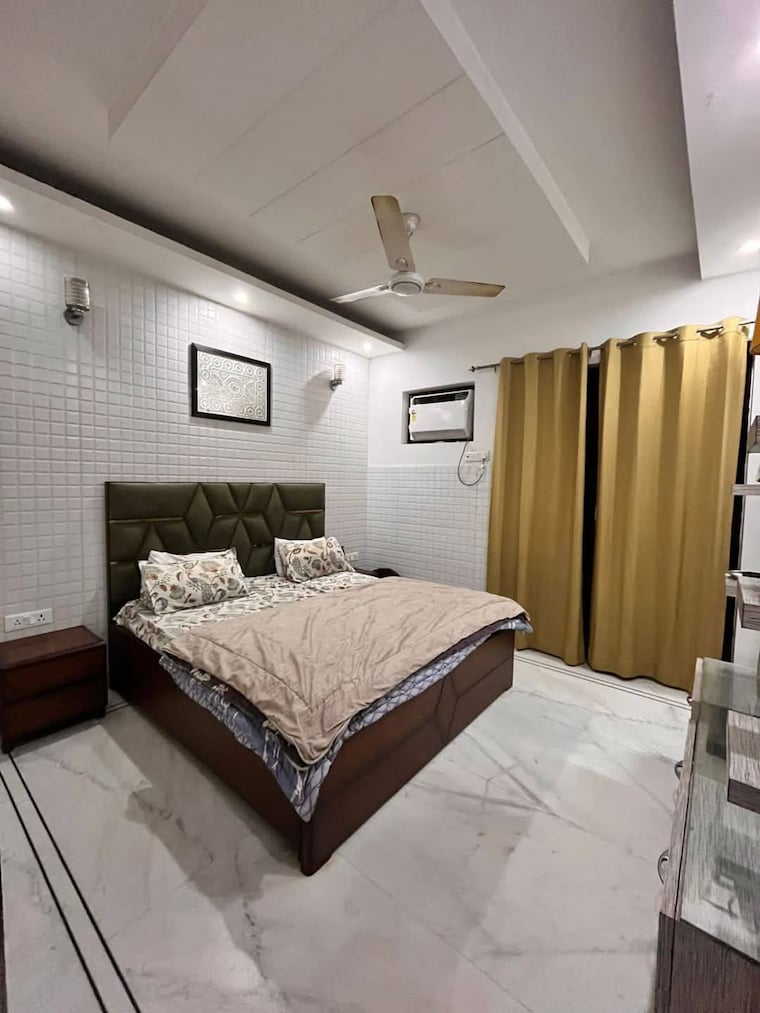 Bedroom, sector 22 2.5 Bedroom 1650 Sq.Ft. Builder Floor In Sector 22 Gurgaon 9241028