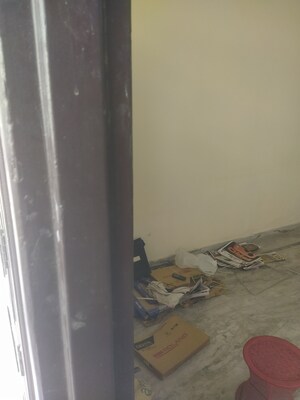 Furnished Amenities in 2 BHK Independent House at Sector 30 – for Rent