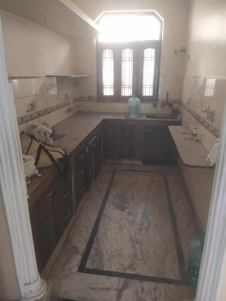 Kitchen, sector 30 2 Bedroom 160 Sq.Yd. Independent House In Sector 30 Faridabad 9241126