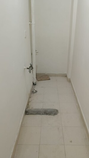 Bathroom in 3 BHK Apartment at United Residency, Electronic City Phase I – for Rent