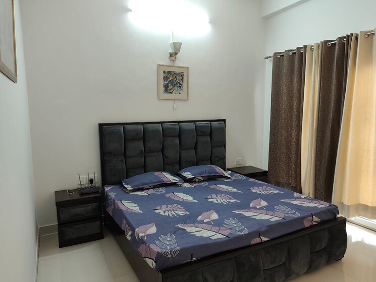 Bedroom, paramount-golf-foreste-apartments 4 Bedroom 3250 Sq.Ft. Villa In Zeta I Greater Noida Greater Noida 9241113