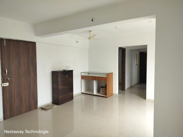 Room in 4 BHK Apartment at Somani Dream Home, Punawale – for Rent