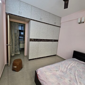 Room in 3 BHK Apartment at GM Infinite E City Town Phase II, Bommasandra – for Rent