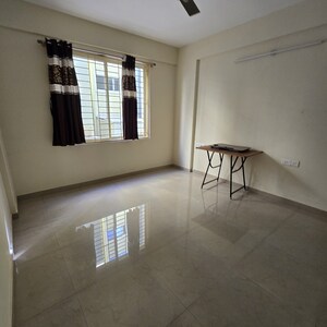 Room in 3 BHK Apartment at GM Infinite E City Town Phase II, Bommasandra – for Rent