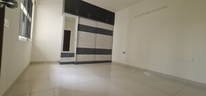 Room in 3 BHK Apartment at Prestige Casabella, Chikkathoguru – for Rent