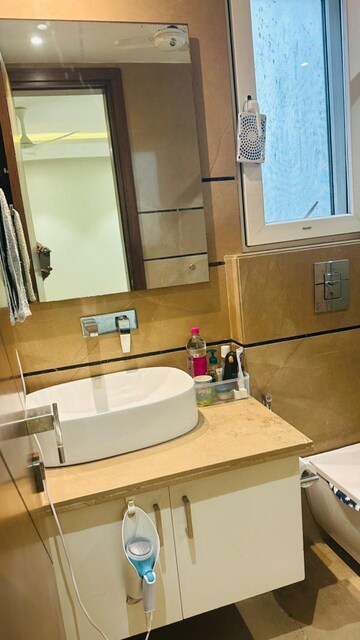 Master Bedroom in 3.5 BHK Builder Floor at Defence Colony – for Sale