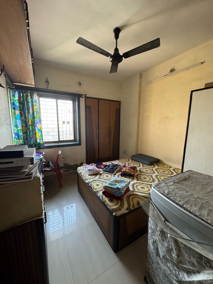 Bedroom, vardhman-gardens 2 Bedroom 1000 Sq.Ft. Apartment In Balkum Pada Thane 9241167