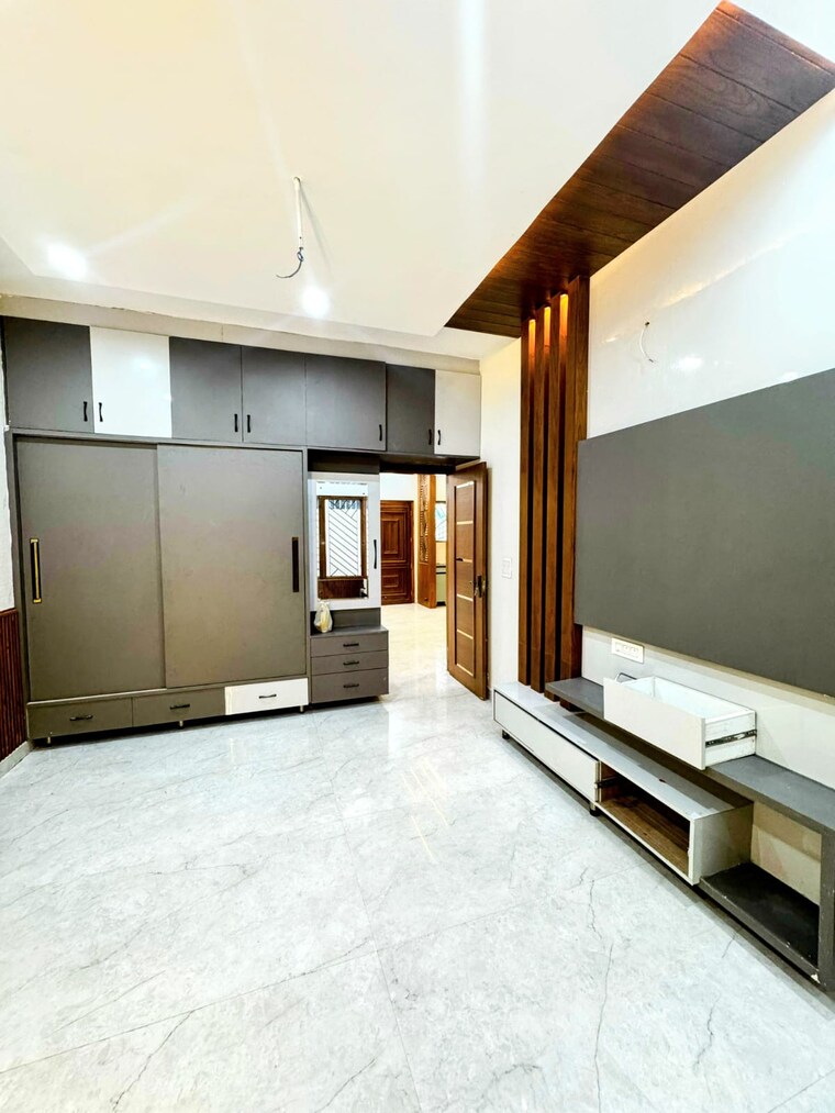 Bedroom, sunny enclave 4 Bedroom 1100 Sq.Yd. Villa In Sunny Enclave Mohali 9241239