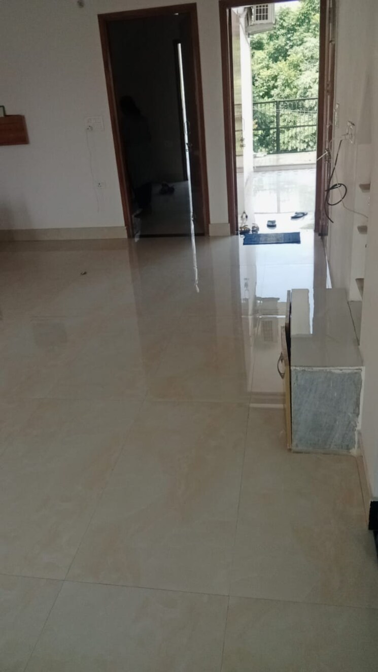 Bathroom, omaxe-nri-villas 6+ Bedroom 5500 Sq.Ft. Villa In Omega Ii Greater Noida Greater Noida 9241281