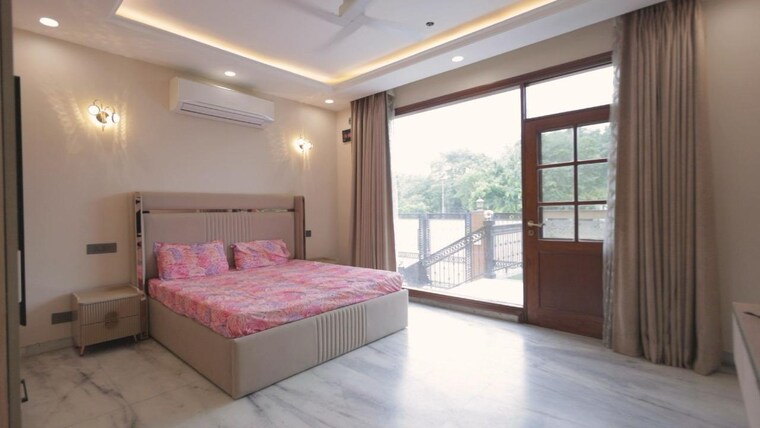 Bedroom, omaxe-nri-villas 6+ Bedroom 5500 Sq.Ft. Villa In Omega Ii Greater Noida Greater Noida 9241281