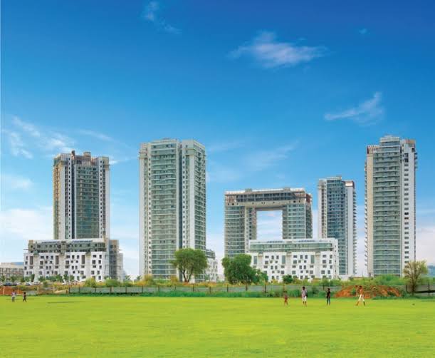 2 BHK + Study Room 1632 Sq.Ft. Apartment in Ireo The Grand Arch