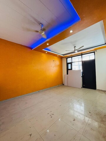 2 BHK Apartment For Rent in Dhakoli