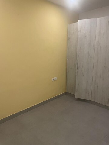 Room in 3 BHK Builder Floor at Saket – for Rent